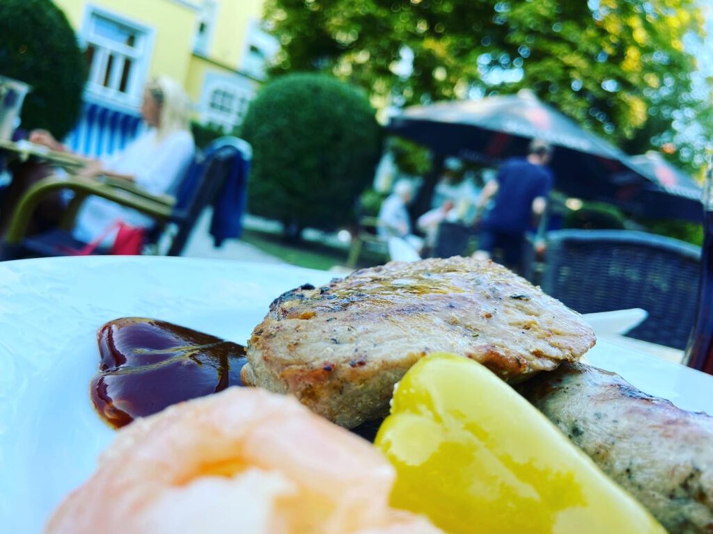 BBQ Abend im Parkhotel